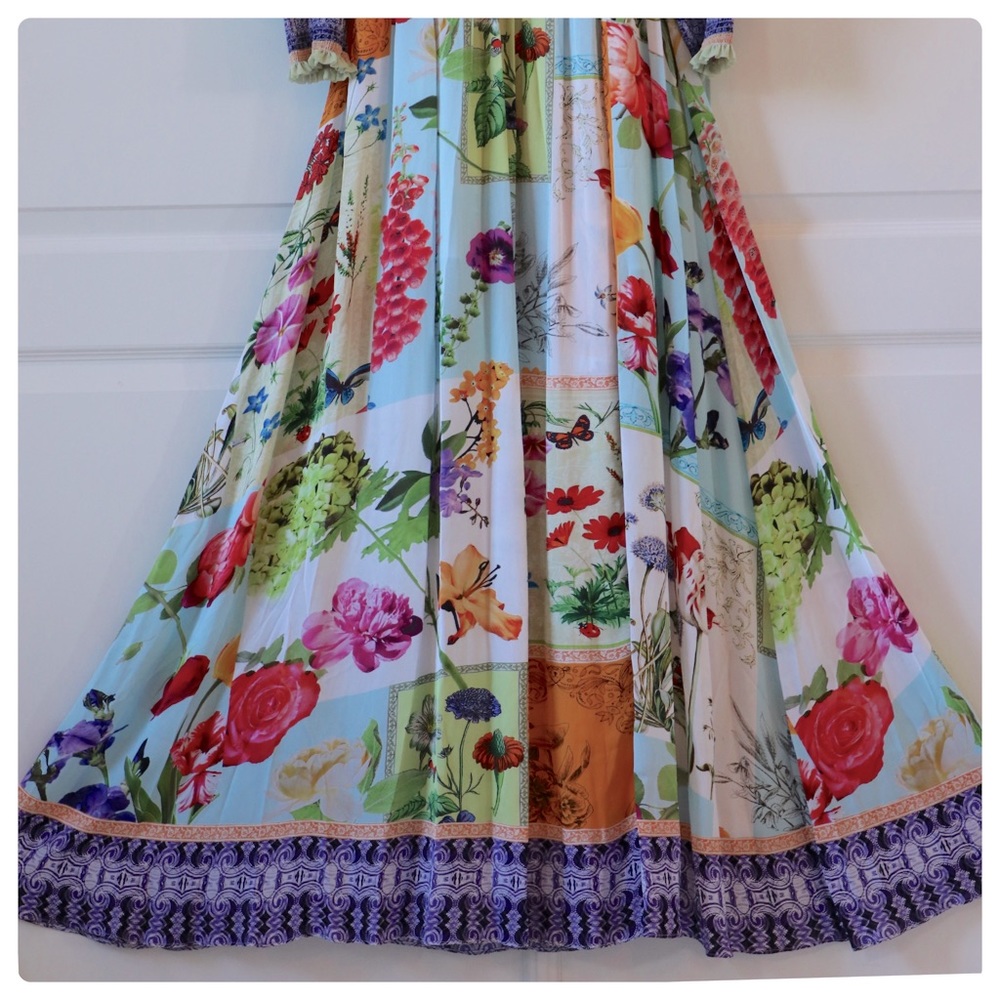 ALICE + OLIVIA Bellamy V-neck Maxi Dress - Picture 10 of 12